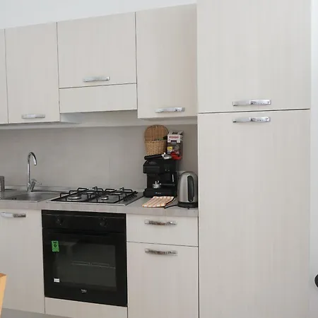 Central Modern Studio Appartement Bari
