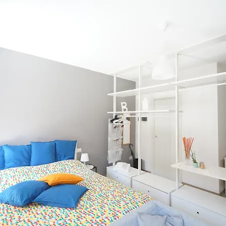 Central Modern Studio