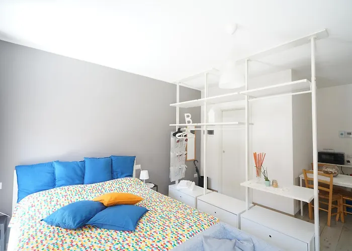 Central Modern Studio